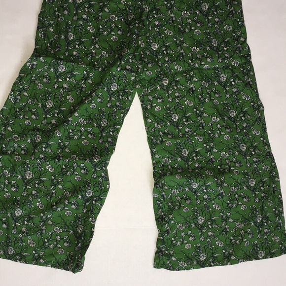 Hinge Viscose Wide Leg Crop Pants In Green Floral Print Size | Size XS - Picture 13 of 14